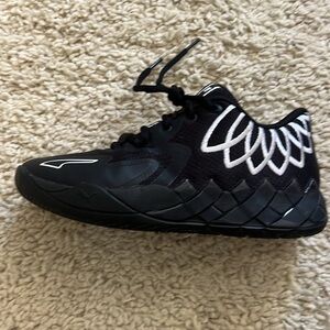 Puma Kids MB 1 Low Junior